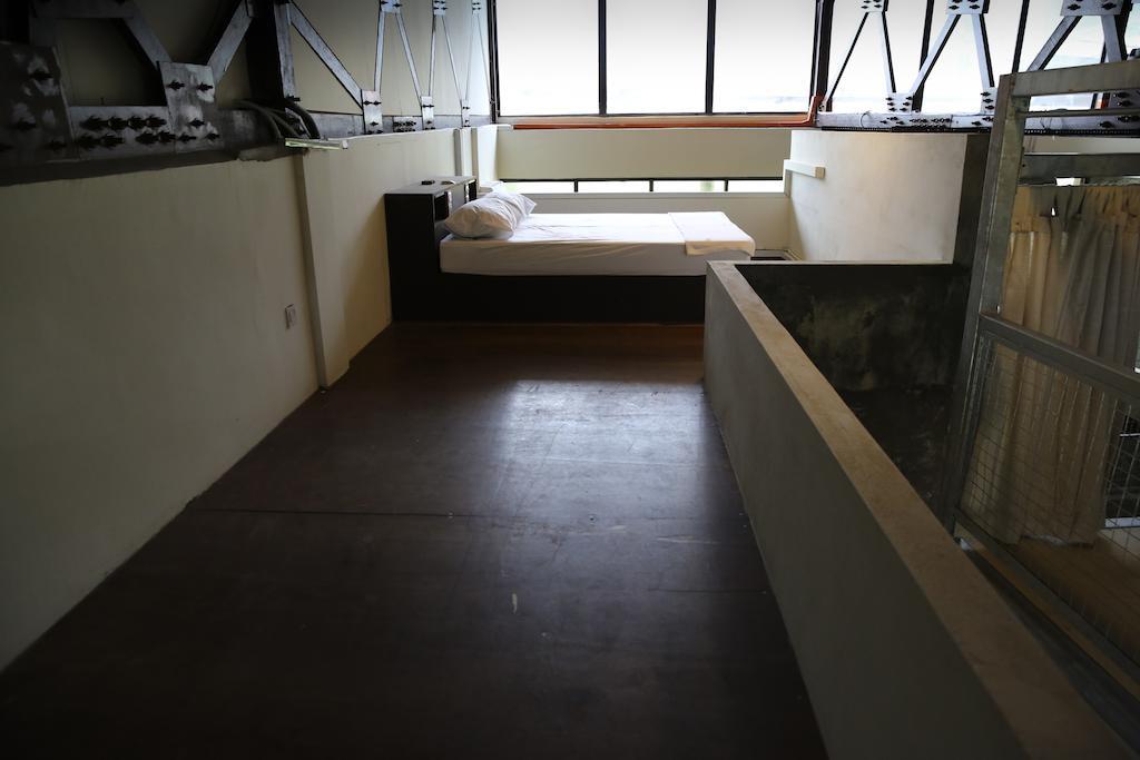Bb Bunkers Hostel Santubong Ruang foto