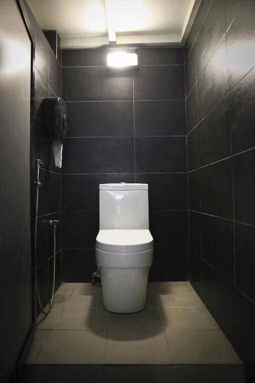 Bb Bunkers Hostel Santubong Ruang foto